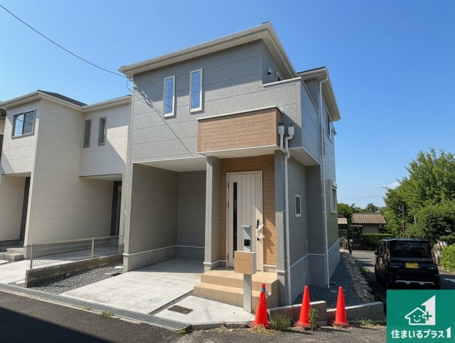 29日(土)30日(日)現地ご見学可能！　高槻市大和　全2邸の外観|安心の10年保証！外観を美しく保ち、雨水で汚れを落とします！気になることがありましたら、お気軽にお問い合わせください！