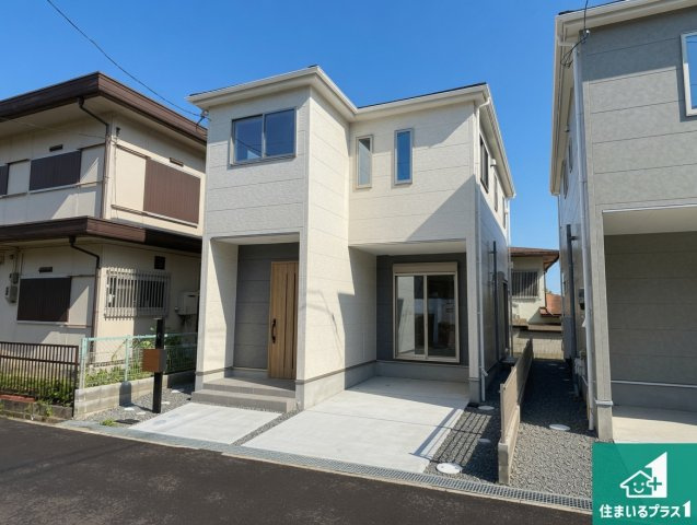 高槻市大和　第1期　新築一戸建ての外観|安心の10年保証！外観を美しく保ち、雨水で汚れを落とします！気になることがありましたら、お気軽にお問い合わせください！