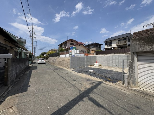 【その他】 | 福岡市東区香椎台2丁目　1号棟（全1棟）【仲介手数料無料・0円】 | 現地写真。前面道路です。