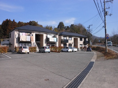 クレールの駐車場
