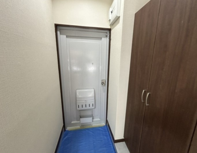 風見鶏グランドハイツⅠの玄関