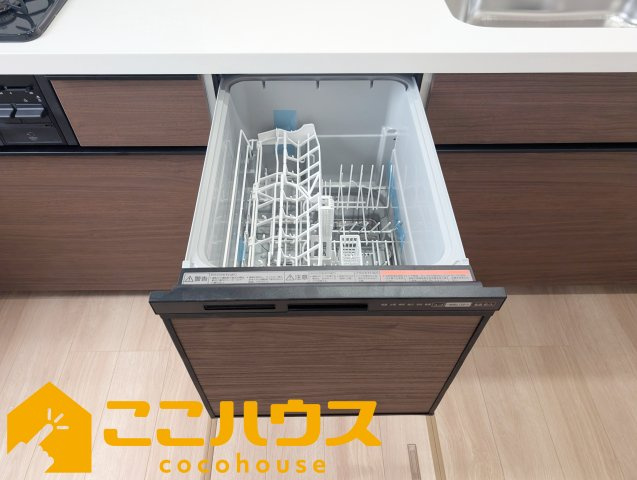 うるま市西原　新築戸建て　全4棟　4号棟の設備|家事が楽になる食洗機付き