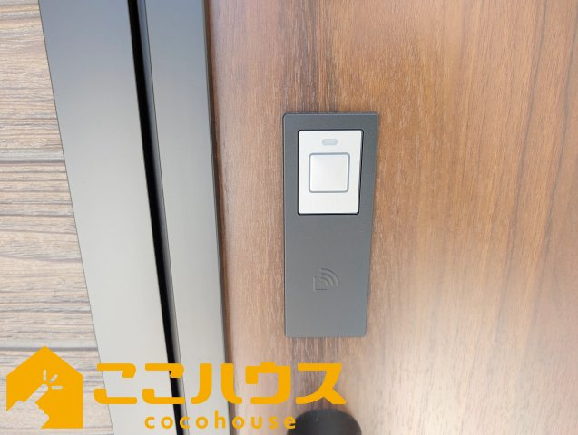 うるま市西原　新築戸建て　全4棟　4号棟の設備|スマートキー対応玄関ドア