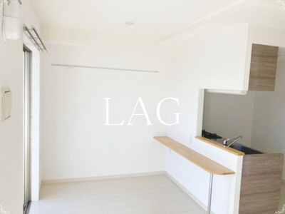 【居間・リビング】 | グレースコート | 洋室のお部屋です。
