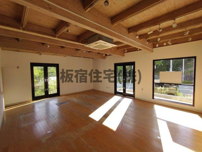  | 白川台１丁目ロードサイドテナント