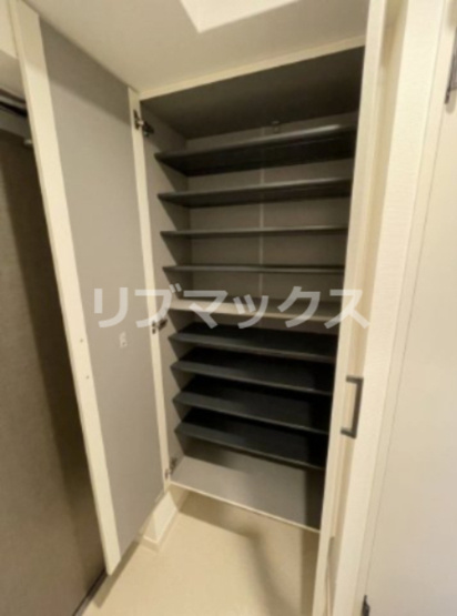 【収納】スプランディッド江坂DUE