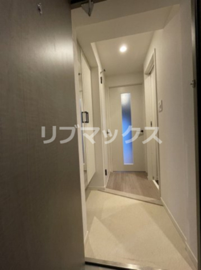 【玄関】スプランディッド江坂DUE