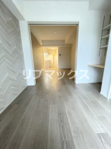 【洋室】スプランディッド江坂DUE