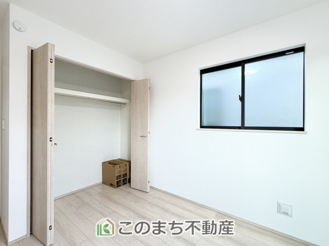 ハートフルタウン宇都宮市雀の宮1丁目277番の収納|各居室に収納付で住みやすさにこだわっています♪