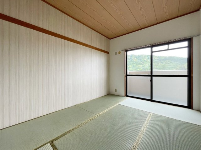 龍ハイツの和室