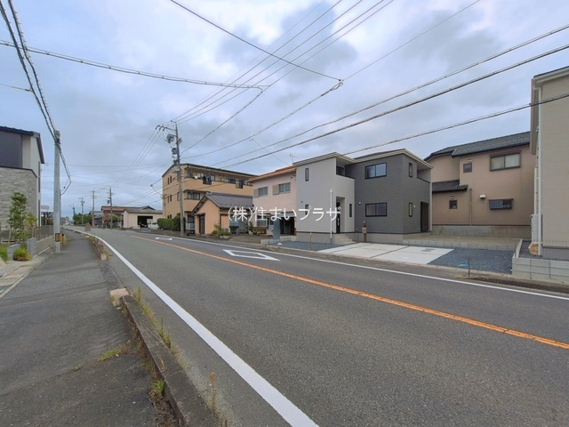新築戸建て・仲介手数料無料）津島市新開町　１号棟の前面道路含む現地写真|前面道路含む現地写真です