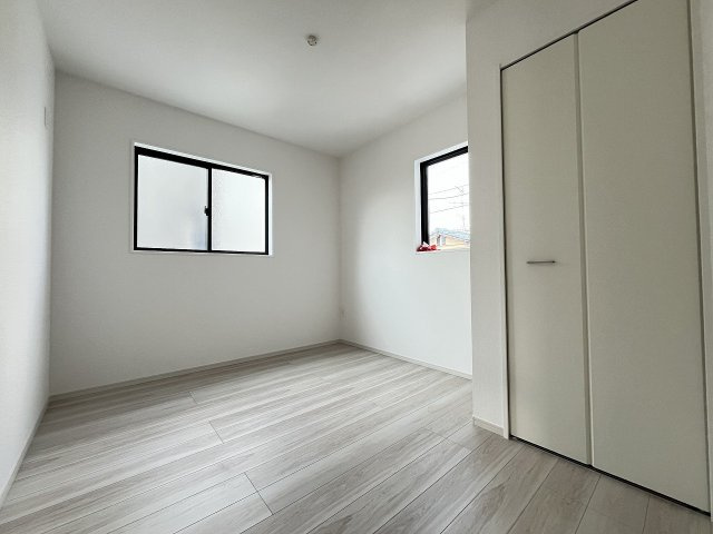 【子供部屋】 | 福岡市東区舞松原2丁目2期　2号棟（全3棟）【仲介手数料無料・0円】 | 施工例。施工例は完成時と異なる場合があります。