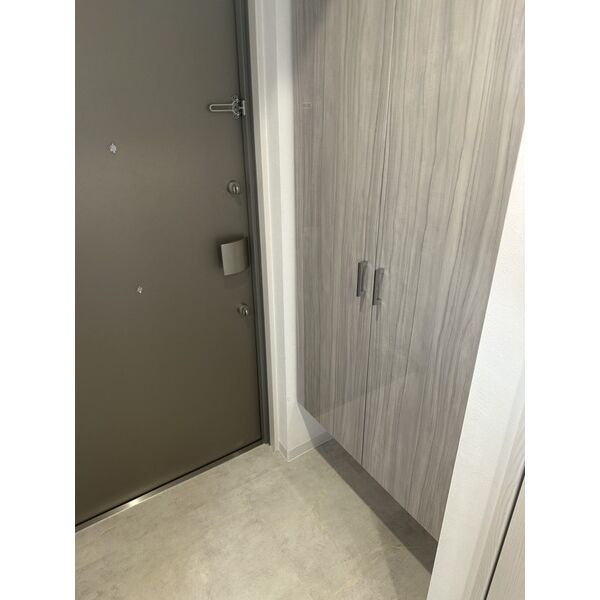 エンゼルプラザ京都太秦の玄関