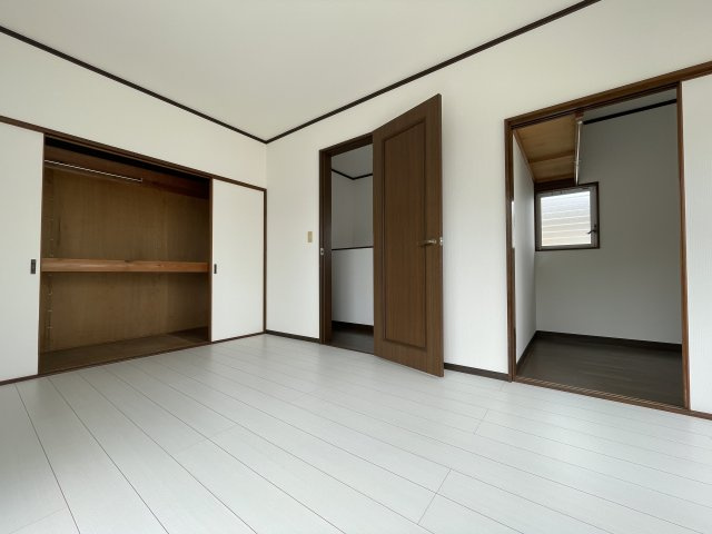 東金市宿　中古住宅の収納