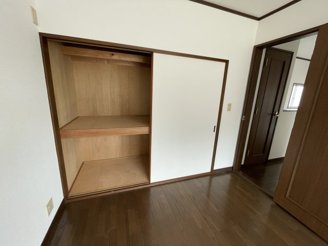 東金市宿　中古住宅の収納