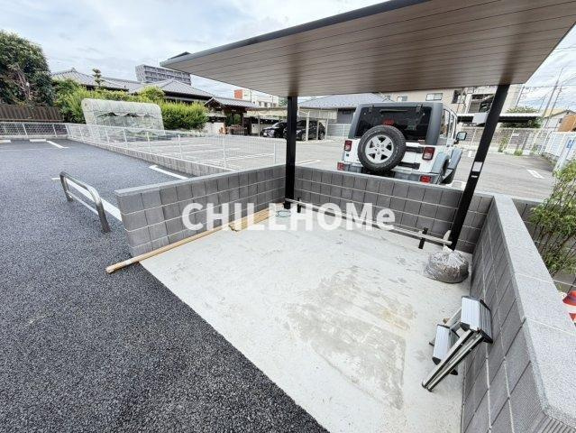 ユイエーム伊勢崎の駐車場|当社、チルホームのHPもご覧ください(^^)/物件情報多数♪