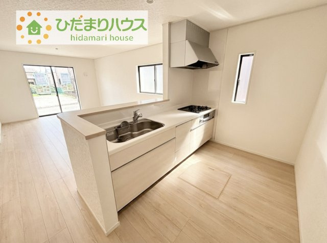 【キッチン】 | つくば市観音台第15　新築戸建 | カウンターは少し高くなってますので、手元が隠れて来客からは見えにくくなってます♪