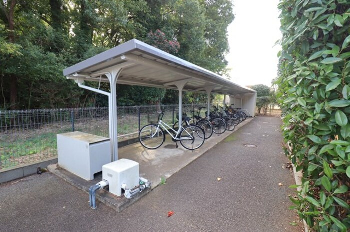 松戸市串崎新田のアパートのその他共用部分|駐輪場