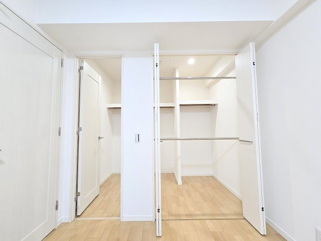 ヴェレーナ青梅新町の収納|ウォークインクローゼット