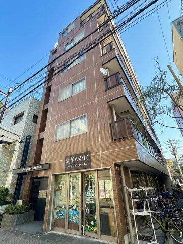 ペリグリンアパートメント