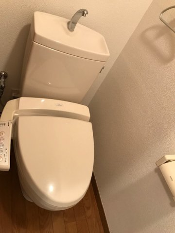 ペリグリンアパートメントのトイレ