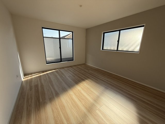 富士見１丁目　新築戸建の洋室|洋室11.2帖
