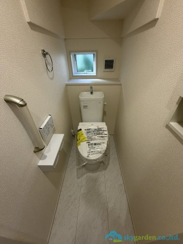 平塚市四之宮1丁目　新築戸建　全7棟4号棟のトイレ