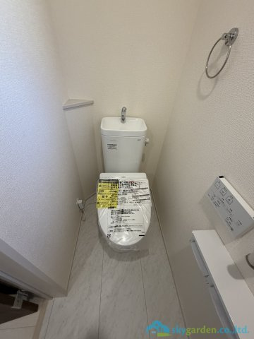 平塚市四之宮1丁目　新築戸建　全7棟4号棟のトイレ