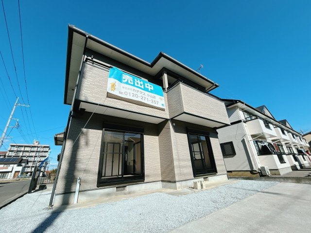 小山市城北4丁目　中古戸建
