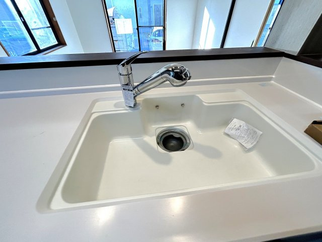 小山市城北4丁目　中古戸建のキッチン