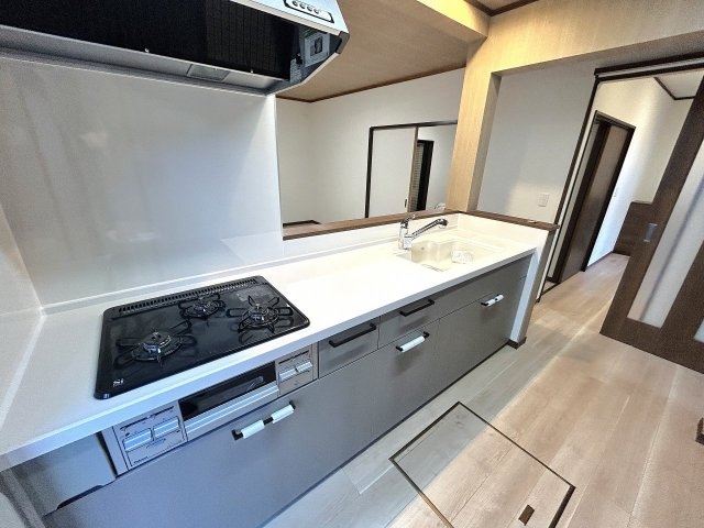 小山市城北4丁目　中古戸建のキッチン