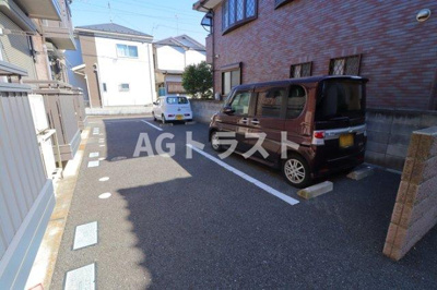 【駐車場】 | メイプルスタジオ | カースペースがあります