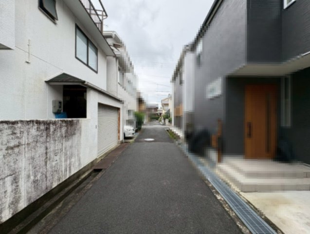 【商談中】向日市寺戸町渋川　　の前面道路含む現地写真|東側道路幅員約4.0m!
