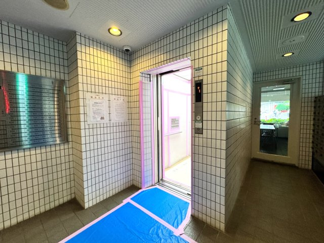 東急ドエルデュオプラザ川口弐番館のエントランス|エントランスホール