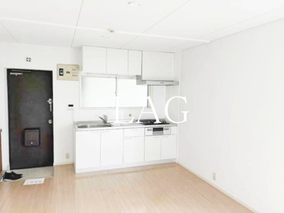 【居間・リビング】 | トウスイハイツ | 洋室のお部屋です。