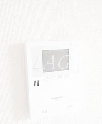 【セキュリティ】 | エスペランサ | モニター付きインターフォンです。