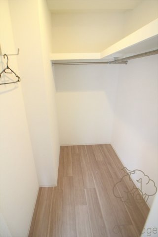 セレニテ新大阪プリエの収納