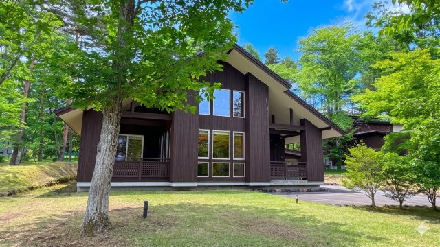【動画付き】中軽井沢 あさまテラス 緑に抱かれるガレージ付の中古平家建て