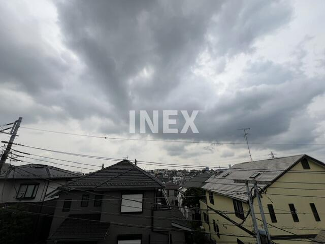 横浜市神奈川区片倉２丁目の一戸建ての展望