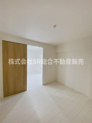 プレジデント東大阪第4棟の寝室|落ち着いて過ごせるお部屋なので、寝室にいかがでしょうか