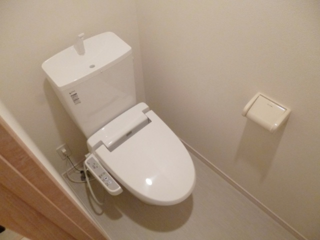 リブリ・ソフィア中央のトイレ|温水洗浄便座のトイレです！