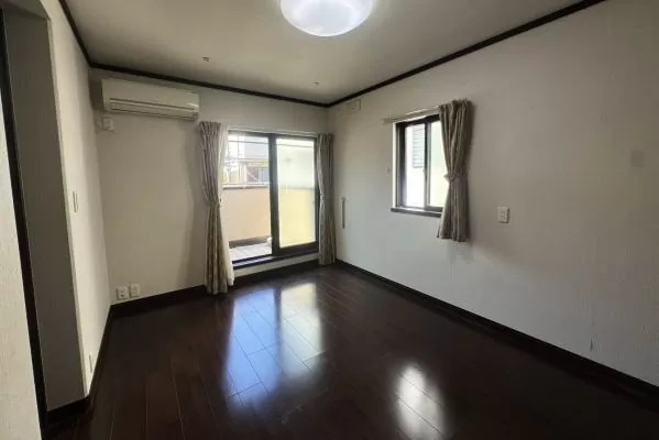 熱海市　清水町の洋室