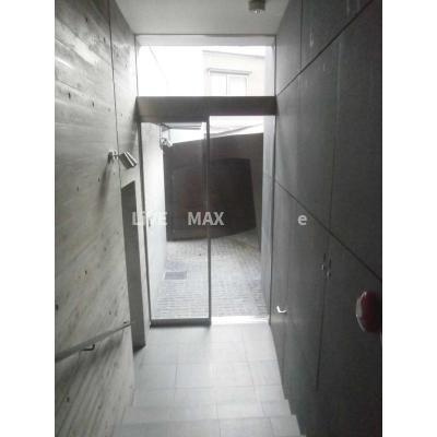 【エントランス】富ケ谷アパートメント