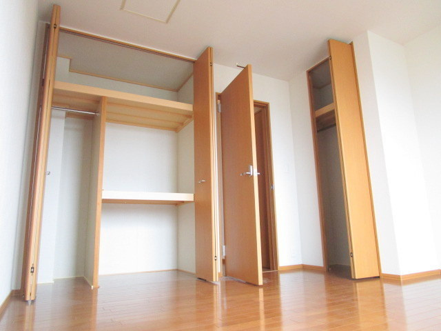 ＭＡＩＳＯＮ ｄｅ ＷＡＴＡＹＡの収納|天井高まである収納＆クローゼット　その他収納スペースあり