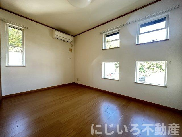 プリムヴェールAの寝室