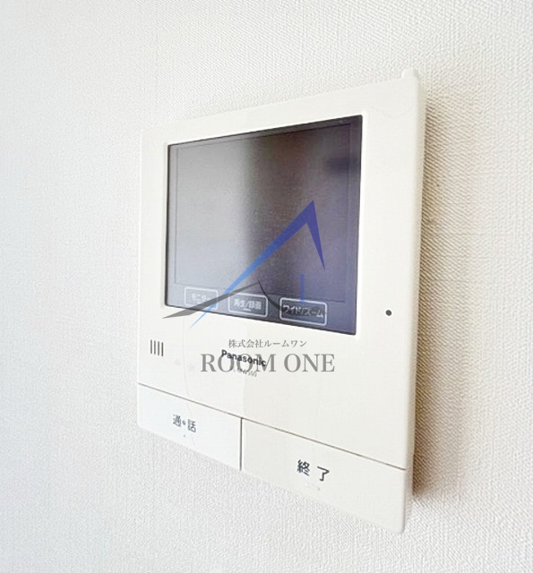 メゾンプロムナードのセキュリティ|モニター付きインターホンです。