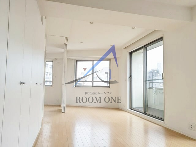 メゾンプロムナードの居間・リビング|洋室のお部屋です。