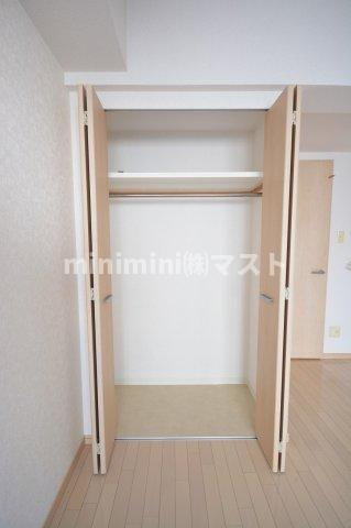ジュネーゼグラン弁天町の収納