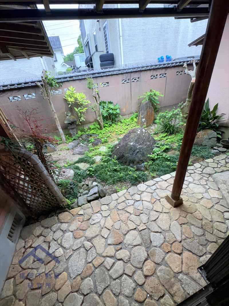 早良区早良４丁目　戸建ての庭