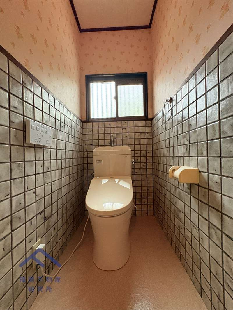 早良区早良４丁目　戸建てのトイレ